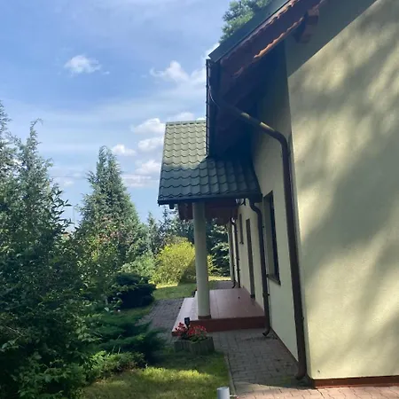 Dom wakacyjny Dom Letniskowy Irena Oslonin